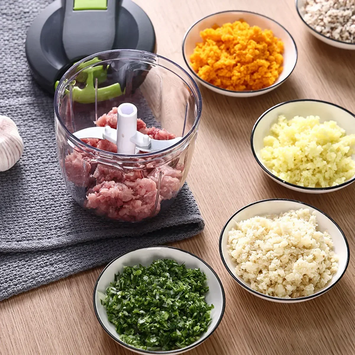 520ml-Manual-Food-Chopper-Hand-Pull-String-Vegetable-Cutter-Onions-Garlic-Chopper-Portable-Food-Mincer-for-2.webp