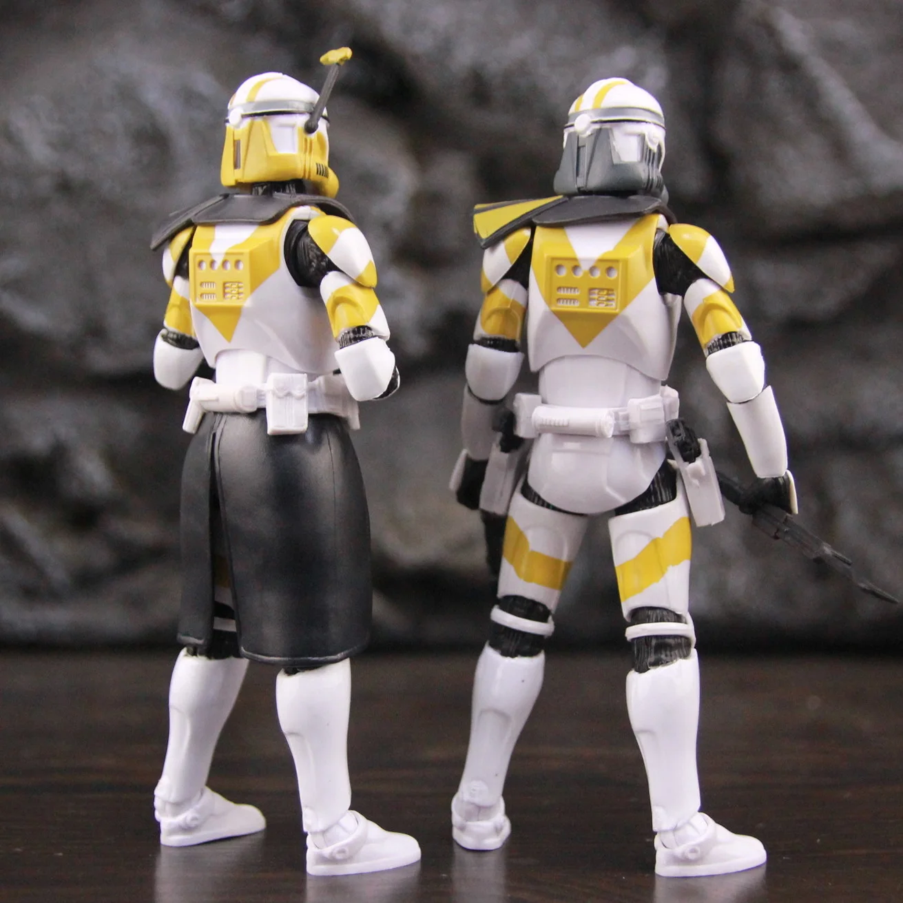 Star-Wars-ARF-13th-troopers-Medic-Ranger-Commander-Team-Leader-6-Action-Figures-Clone-Toys-Doll-3.webp