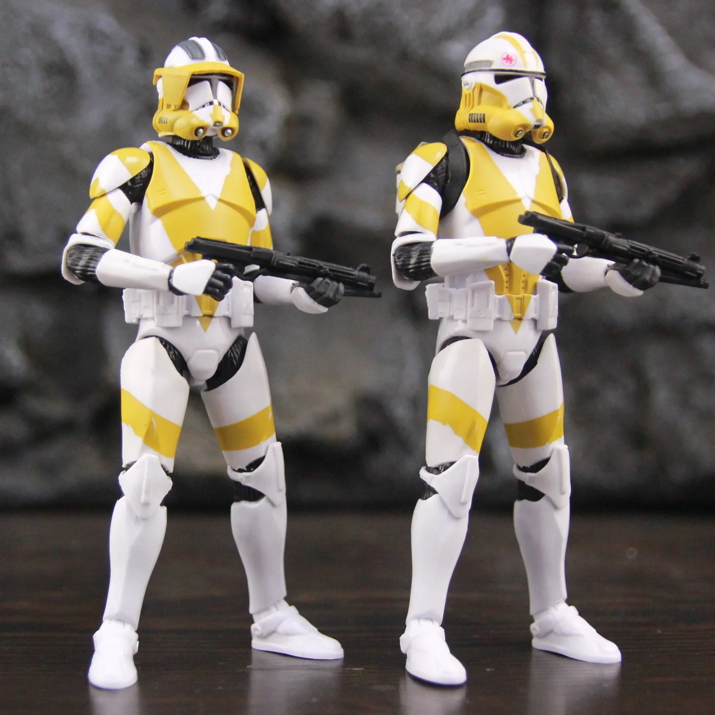 Star-Wars-ARF-13th-troopers-Medic-Ranger-Commander-Team-Leader-6-Action-Figures-Clone-Toys-Doll-4.webp