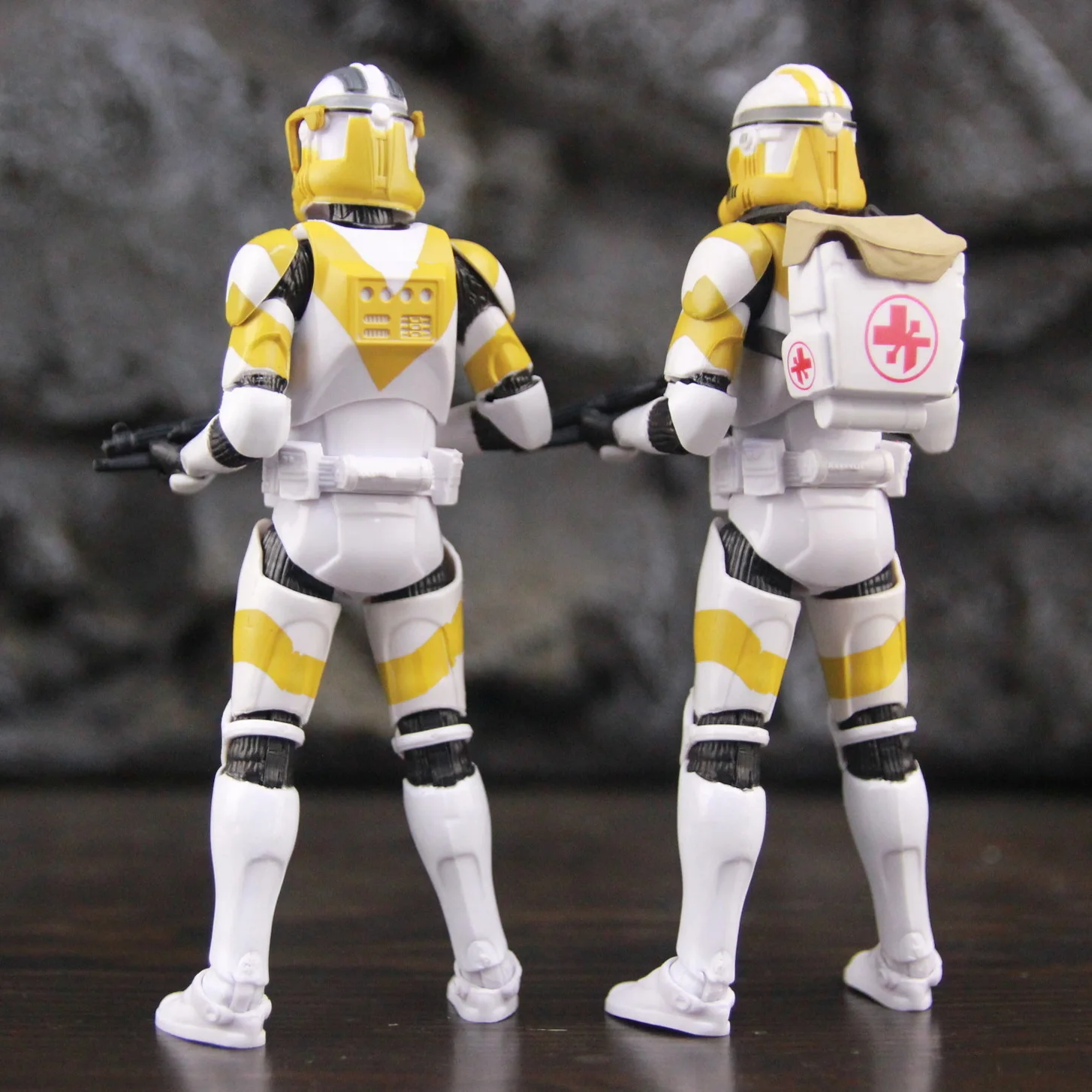 Star-Wars-ARF-13th-troopers-Medic-Ranger-Commander-Team-Leader-6-Action-Figures-Clone-Toys-Doll-5.webp
