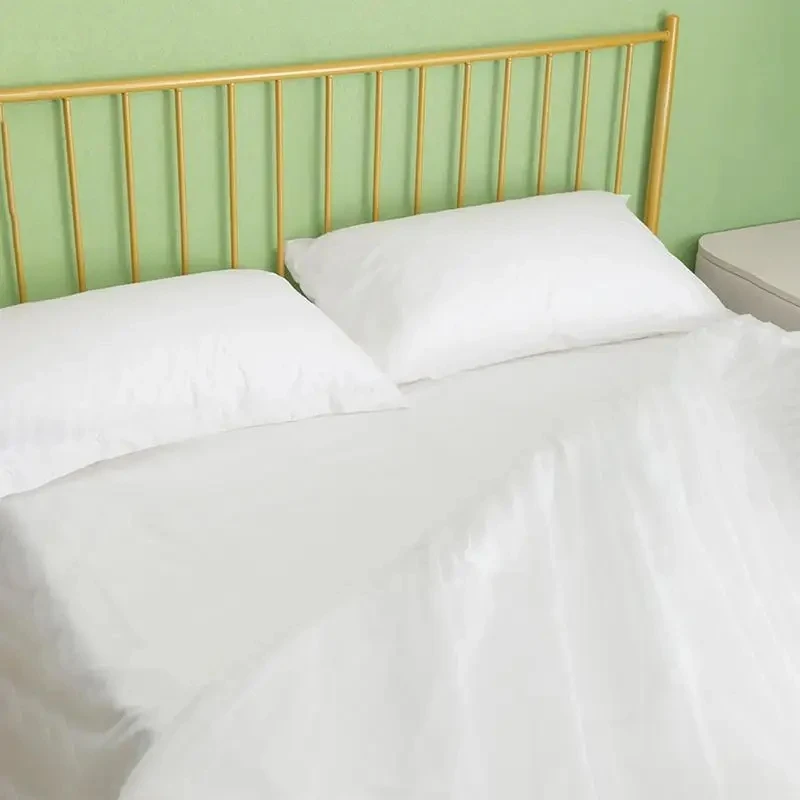 Travel-Disposable-Bed-Sheet-Travel-Bed-Sheet-Anti-Dirty-Waterproof-Oil-Proof-Bed-Sheets-Portable-Travel-1.webp