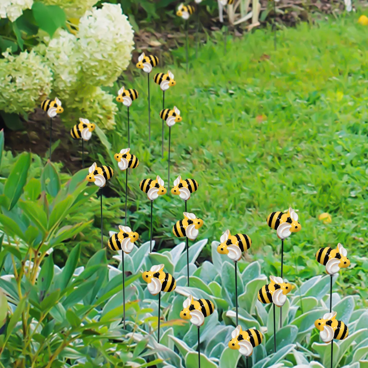 10PCS Resin Bee Ladybugs Silk Daisy Garden Stakes, Outdoor Yard Ornaments, Flower Pot Lawn Patio Decoration Insertion Rod